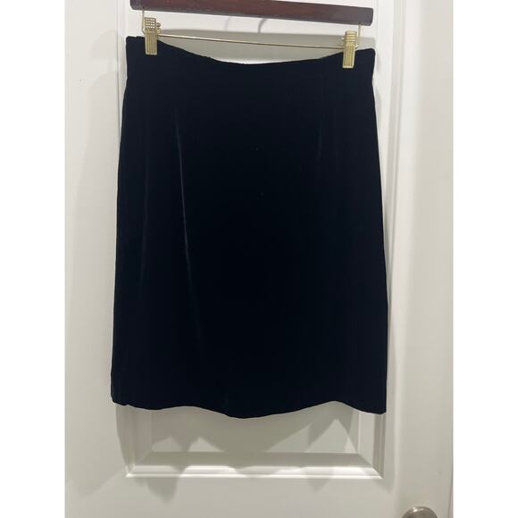 Ralph Lauren Vintage Black Velvet Knee Length Pencil Skirt Sz 10 - Picture 1 of 7